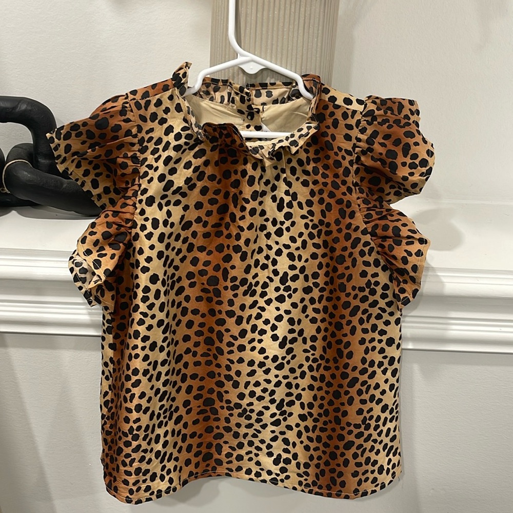 Janie and Jack Leopard shirt (size 8)